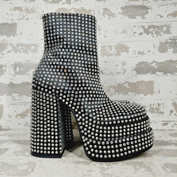 NEW Steve Madden Black Silver Cobra Rhinestones Ankle Platform Boots T725 - Picture 4 of 11